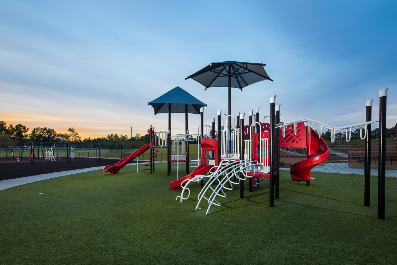 Synthetic grass playground by Southwest Greens of Asheville